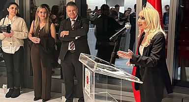 Türk hukukçular ABD'de mesleki dayanışma için New York Türkevi'nde bir araya geldi