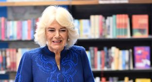 Camilla beams as she visits library on third day in Northern Ireland