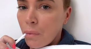 Devastated Teddi Mellencamp reveals doctors found five more tumors