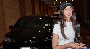 Elon Musk's ex Ashley St. Clair sells Tesla after child support cut