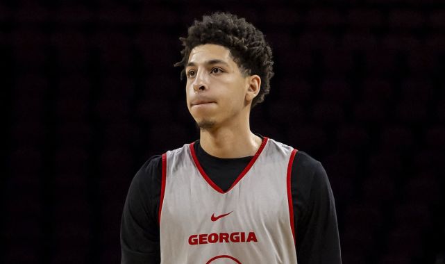 Georgia player trolled for wardrobe malfunction in Gonzaga loss