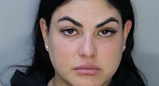 Glamorous cop learns fate after she jealously shot her ex-boyfriend