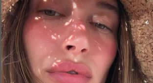 Hailey Bieber 'UNFOLLOWS' husband Justin after reposting bleak message
