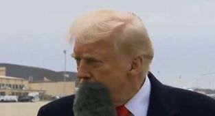 Hot mic reveals what reporter said after hitting Trump with microphone