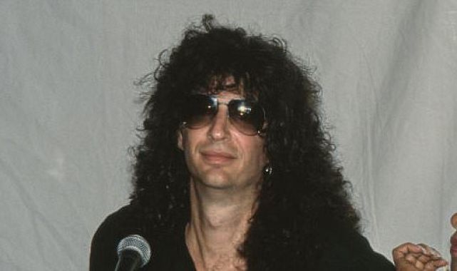 Howard Stern's fall to 'irrelevant old man' orchestrated by A-listers
