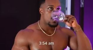 Influencer's 4am routine goes viral - as fans all say the same thing