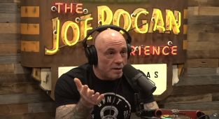 Joe Rogan breaks with Trump after calling out 'ridiculous' stance