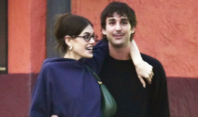 Kaia Gerber sparks romance rumors with hunk