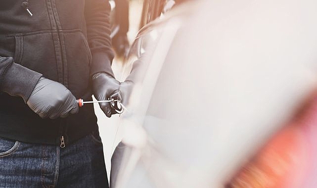 Kanada’da oto hırsızlık çetesi çökertildi: Aralarında Türklerin de yer aldığı 8 kişi tutuklandı
