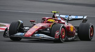 Lewis Hamilton DISQUALIFIED from the Chinese Grand Prix