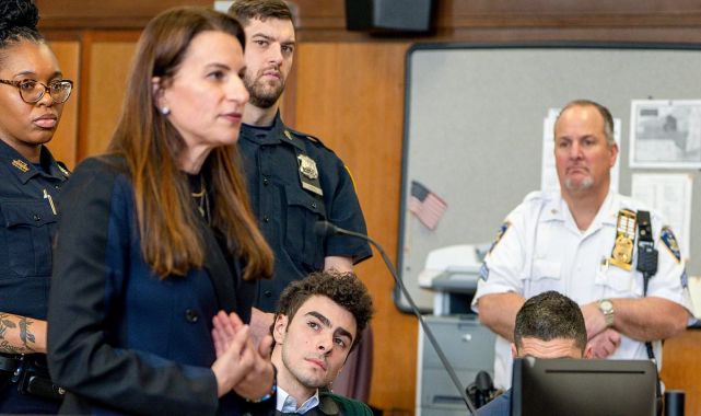 Luigi Mangione's attorney makes bombshell claim about 'manifesto'