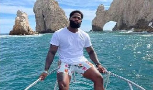 Marine veteran 'fleeced $70K worth of free first-class plane tickets'