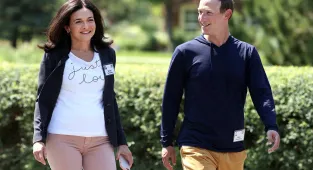 Mark Zuckerberg's attempts to squash staffer's   juicy tell-all