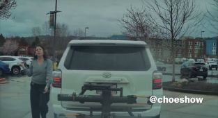 Millionaire filmed keying Tesla is identified...but there's a surprise