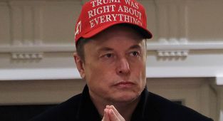 Multiple bombs found inside Tesla showroom in Texas