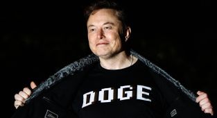 Musk floats action against judge who blocked Trump's deportation