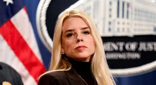 Pam Bondi hints at prosecuting Democrat over attacking Elon Musk