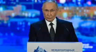 Putin has chilling one-word reaction to Trump's Greenland plans