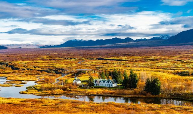 Revealed: The top country for immigrants to move to in 2025