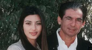 Robert Kardashian Sr.'s Bible is sold for shocking amount at auction