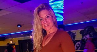 Roller-skating helped me lose 100lbs, quit my job and leave my husband