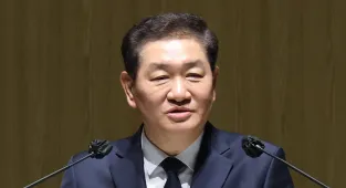 Samsung CEO Han Jong-hee drops dead from heart attack aged 63