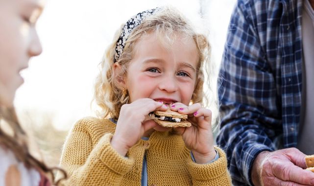 The hidden ingredient in our foods that's putting kids in hospital