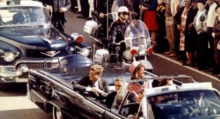 Trump reveals who he thinks killed JFK in bombshell interview