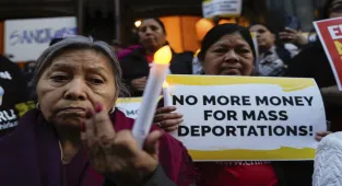 Trump revokes legal status for 530,000 immigrants in the US
