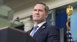 Trump's 'idiot' security aide under fire for hosting other group chats