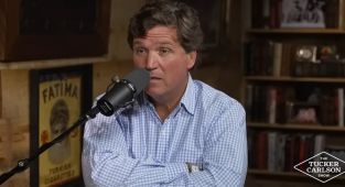Tucker Carlson stunned as doc reveals REAL cause of cancer 'pandemic'