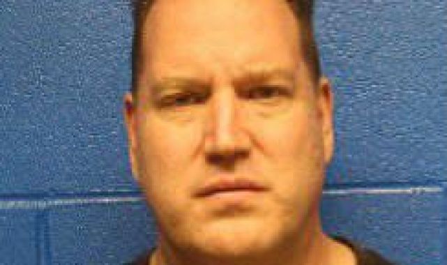 TV news anchor arrested for treatment of girlfriend in drunken rage