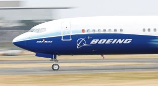 US judge sets Boeing 737 MAX fraud trial for June 23
