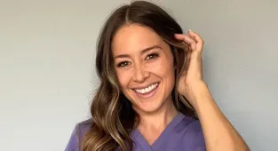 Adored nurse dies in childbirth after years-long fertility battle