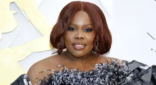 Amber Riley unfollows Glee co-stars Dianna Agron and Darren Criss