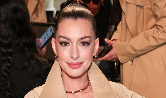 Anne Hathaway and Suni Lee get cheeky message from Knicks star Hart
