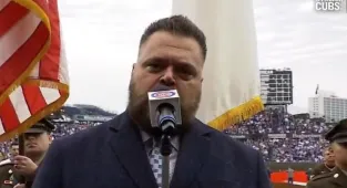 Anthem singer stuns fans at Cubs game with VERY unusual rendition