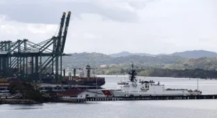 Audit finds Hong Kong company breached Panama Canal ports contract
