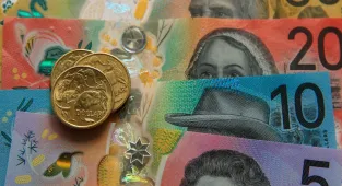 Aussie dollar's horror plunge against the greenback