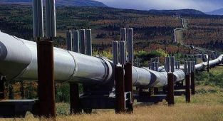Biggest oil pipeline in America is shut down after loud 'bang'