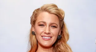 Blake Lively donut shop stunt sparks health and safety investigation