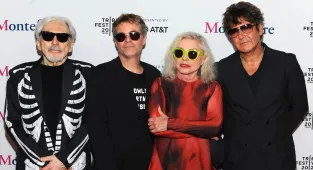 Blondie star dead aged 70 after private battle with cancer