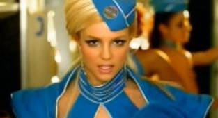 Britney Spears' fans shocked to discover who inspired hit single Toxic