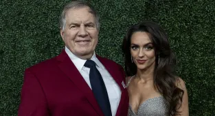 Cringe moment Jordon Hudson gatecrashes Bill Belichick interview