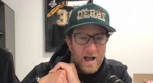 Dave Portnoy claims he's 'haunted' after latest gambling disaster