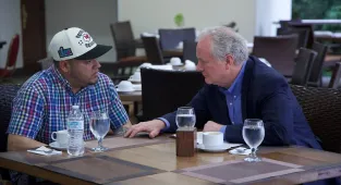 Democrat senator finally meets 'Maryland man' in El Salvador