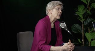 Elizabeth Warren squirms defending Joe Biden's mental state