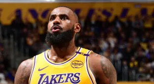 Ex-ESPN commentator makes bombshell LeBron James claim