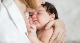 Exposure to common chemical while pregnant could damage babies' brains