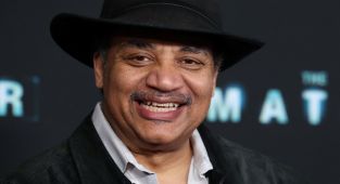 Famous American scientist sparks outrage among liberals with MAGA post